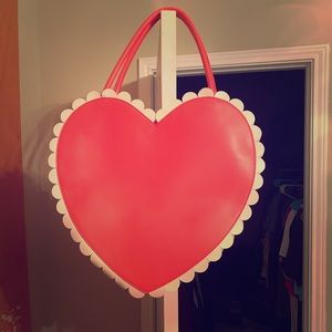 Ban.do Bug Red Sweetheart Cooler Bag